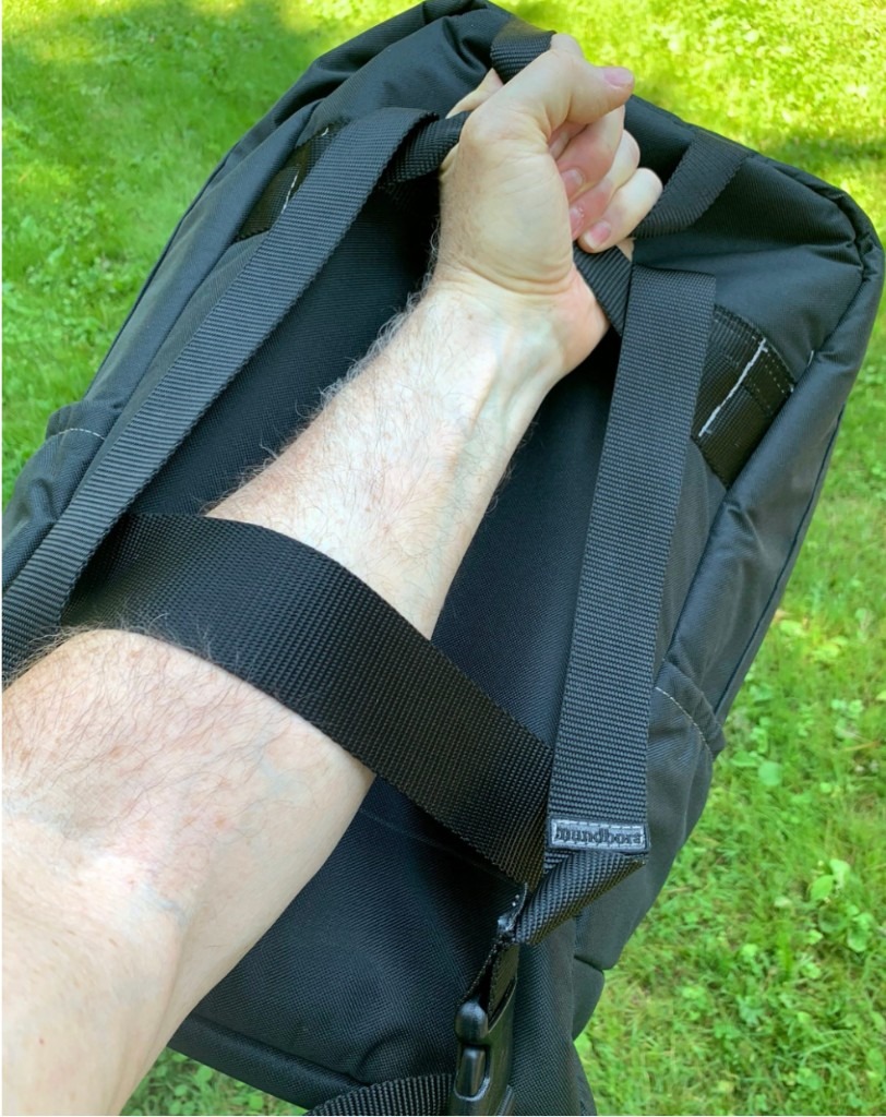 Jeffrey Maguire demonstrates Mundbora backpack